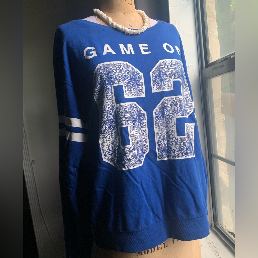 Long sleeve tshirt